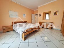 Elegante appartamento indipendente con 3 letto due garage zona Pianta Ospedaletto 02