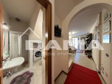 Prestigiosa soluzione su più livelli in centro storico a Forlì_BAGNO