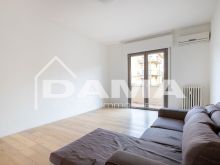 Musicisti_Luminoso e Ristrutturato Due Camere con Garage, Posto Auto e Cantina08