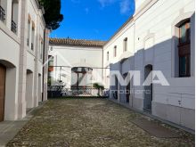 Monolocale con Soppalco e Corte Esclusiva in Affitto a Studente_Lavoratore01