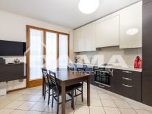 Grazioso trilocale con terrazzi e posto auto a Carpinello 05