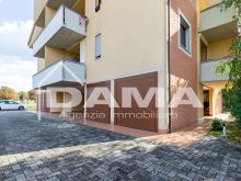 Grazioso trilocale con terrazzi e posto auto a Carpinello 03