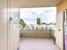 Grazioso trilocale con terrazzi e posto auto a Carpinello 07