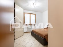 Grazioso trilocale con terrazzi e posto auto a Carpinello 22