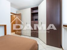 Grazioso trilocale con terrazzi e posto auto a Carpinello 25