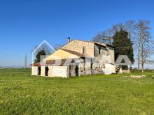 RONCADELLO _ ampia casa indipendente con parco di 2600 mq 19