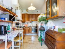 Casa indipendente con 3 appartamenti e ampio giardino privato – San Martino in Villafranca 34