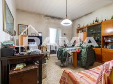 Casa indipendente con 3 appartamenti e ampio giardino privato – San Martino in Villafranca 71