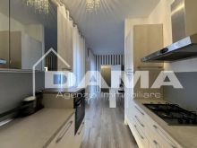 Luminoso appartamento ristrutturato con terrazzo abitabile in zona Piscina_soggiorno cucina12