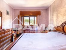 Elegante casa indipendente su due livelli a Cusercoli_zona notte03