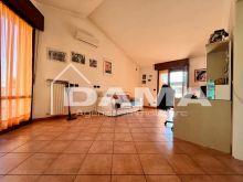 SAN VARANO_recente villetta a schiera in zona residenziale e silenziosa06