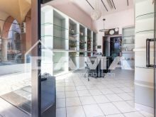 OCCASIONE COMMERCIALE NEL CUORE DI MELDOLA 13