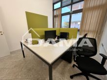 UFFICIO VIA GORIZIA CON VETRINE E PARCHEGGIO 06