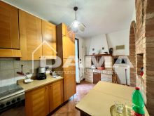 Casolare di Campagna di Ampie Dimensioni Divisibile in Due Unità Abitative18