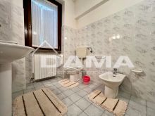 Casolare di Campagna di Ampie Dimensioni Divisibile in Due Unità Abitative30